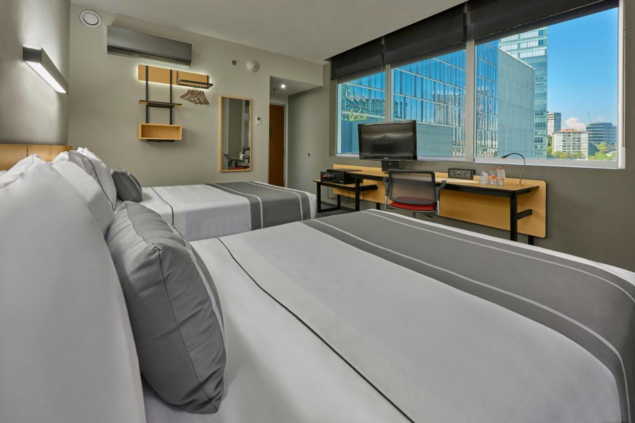 City Express Plus By Marriott Ciudad De Mexico Santa Fe Bagian luar foto